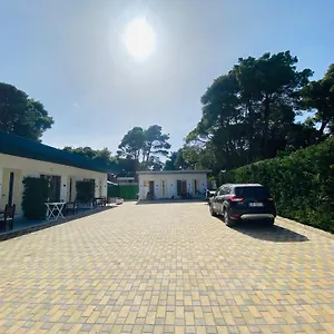 Holiday Cabins Vlore Ferienhaus