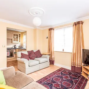 https://cosy-flat-for-2-nr-railway-museum-free-parking.yorkshirehotels.net